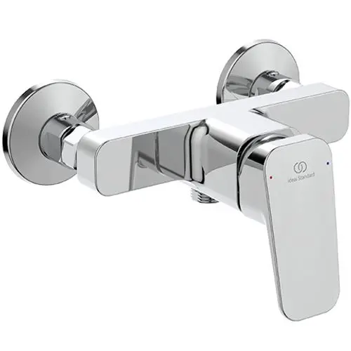 Wandmontierte Brausearmatur in glänzendem Chrom, ausgestattet mit einem Hebel und zwei Anschlüssen, hergestellt von Ideal Standard.